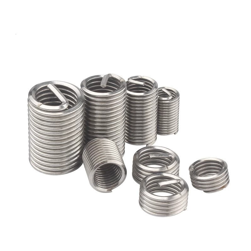 Sisemine Väliskeermehülss Kruvi