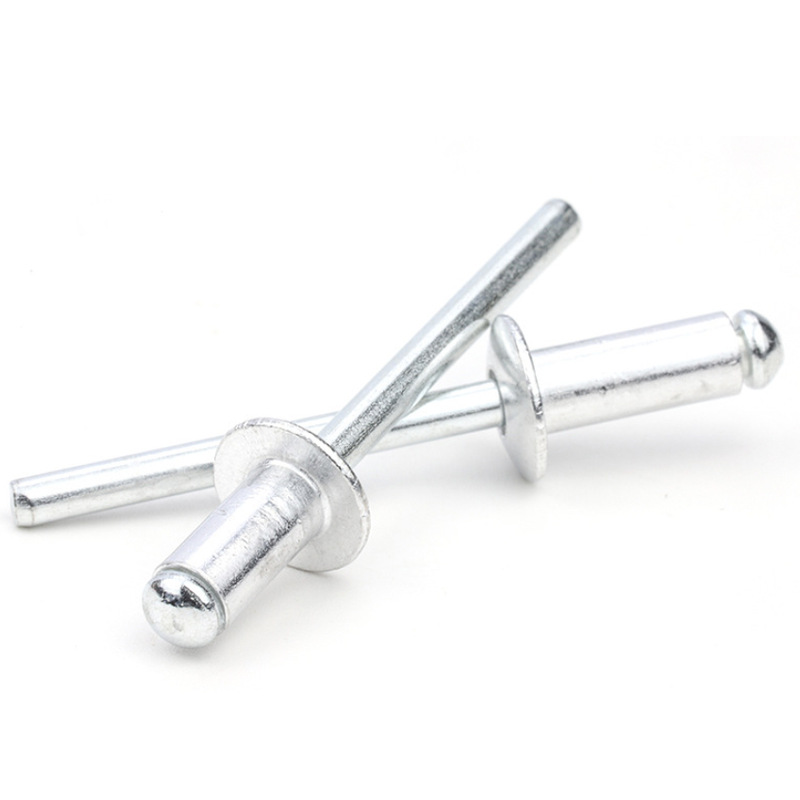 Ühepoolne südamikuga tõmbav neet