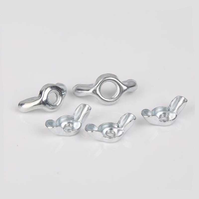 Tiibmutter ümarad kõrvad