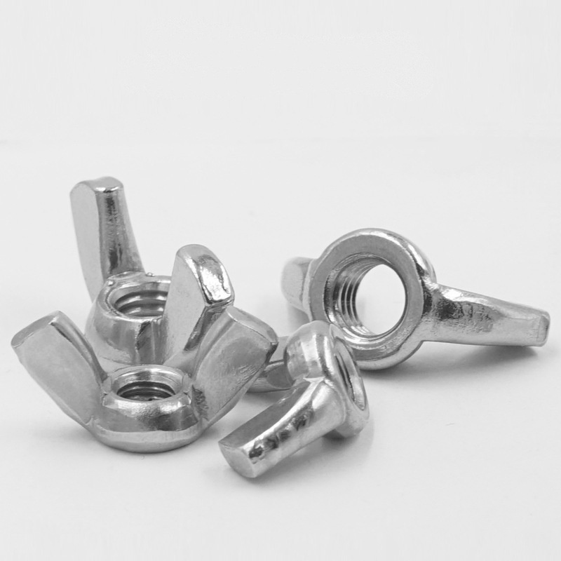 Tiibmutrid Ümmargune tiiva kuju